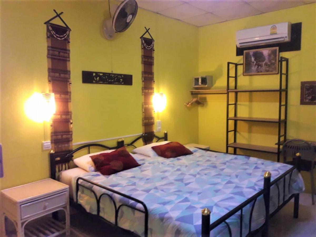 Captain Nemo Guesthouse Ko Tao Buitenkant foto
